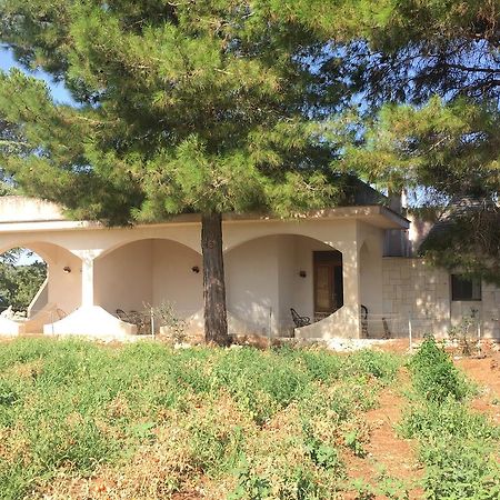 Agritria Di Umberto Anglisani Villa Ostuni Buitenkant foto